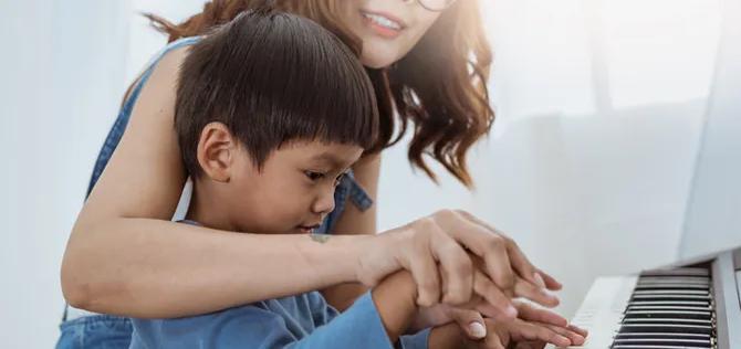 happy family playing at home,Mom and baby are happiness coexistence,happy family concept and Creating activities to strengthen skills for children.; Shutterstock ID 708316492; Purchase Order: Creative Services; Job: Creative Services; Client/Licensee: Voya Financial; Other: AG