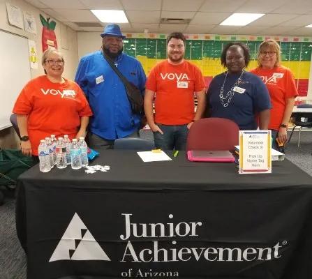 Voya employees volunteering with Junior Achievement